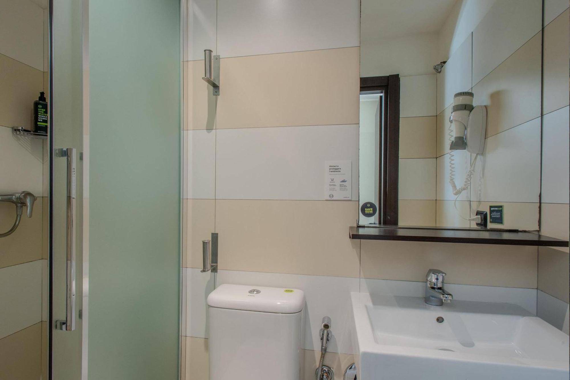 Twin Room Disability Access,1758276555:JPEG
